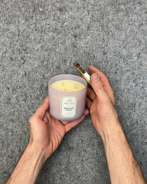 White Barn "Fresh Cut Lilacs" Scented Candle