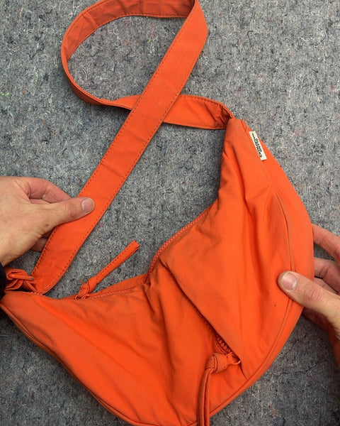 Pretty ölend Moon Bag That Needs A Lil' Wash