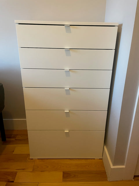 IKEA VIHALS 6-Drawer Dresser, W27xD18.5xH47"