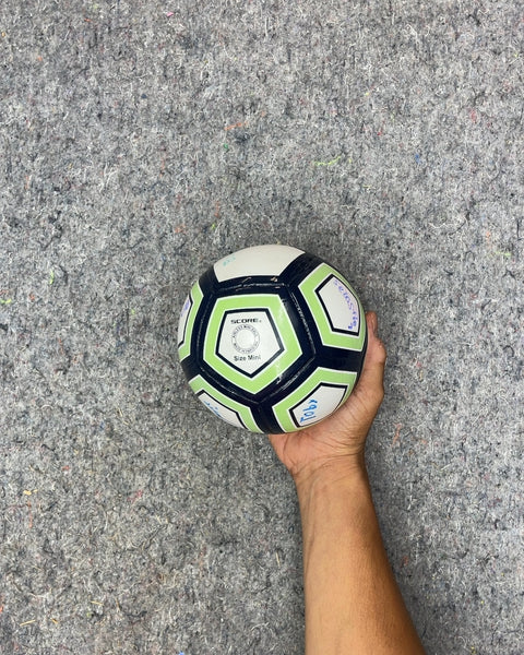 Score Mini Soccer Ball