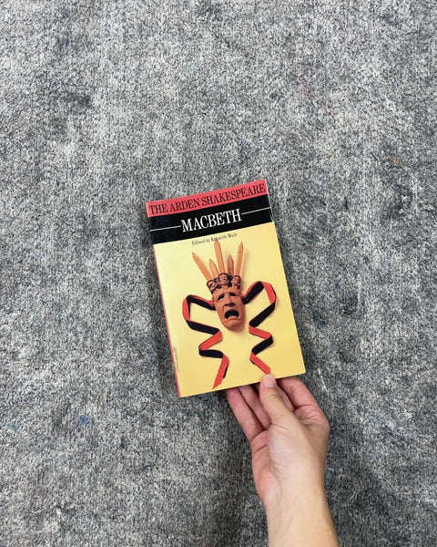 Macbeth by William Shakespeare