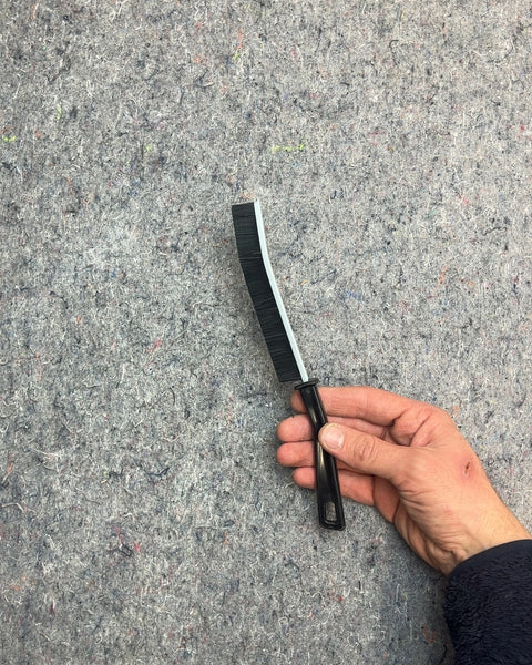 Another Heavy Duty Crevice Cleaning Brush