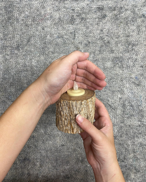 Rustic Wood Log Tea Light Candle Holder with LED Candle (Flickers)