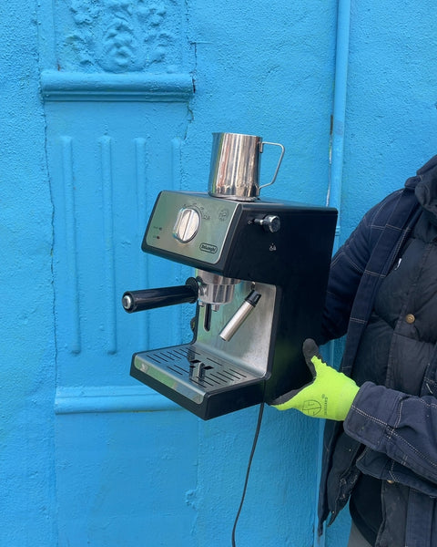 DeLonghi 5-Bar Pump Espresso Machine with Milk Frother