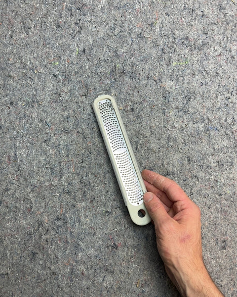 Handheld Zester with Cover