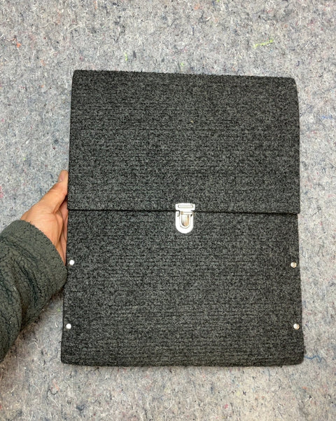 Gray Felt Portfolio Case, 10x12"