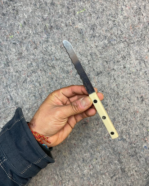 Vintage Simmons Steak Knives Set