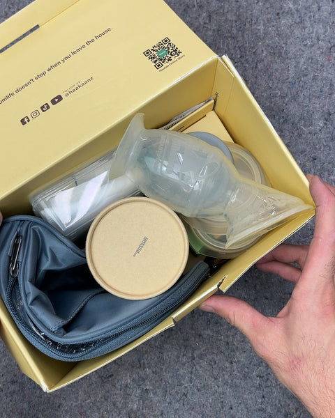 Like New Haakaa On-the-go Deluxe Express & Collect Travel Pack