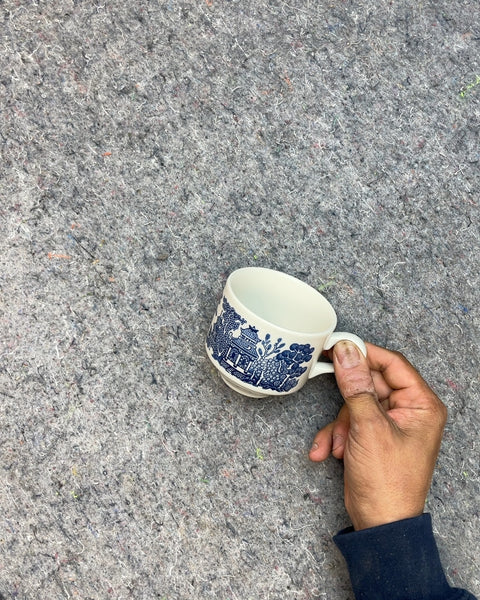 Churchill Blue Willow Mug