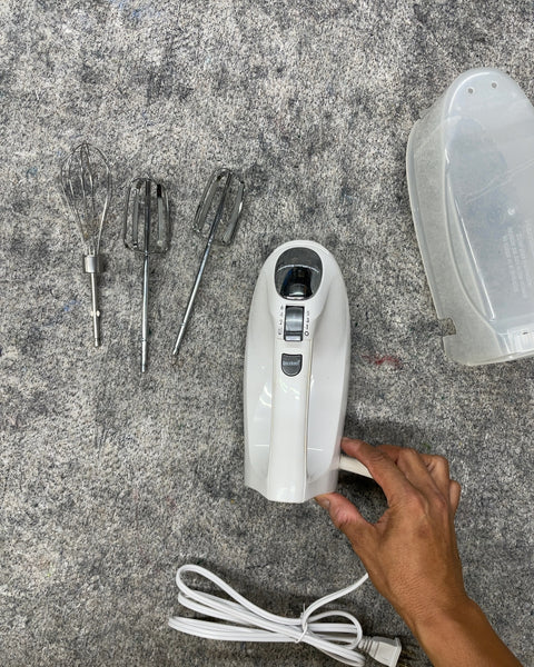 Hamilton Beach 6-Speed Hand Mixer with Snap-On Case