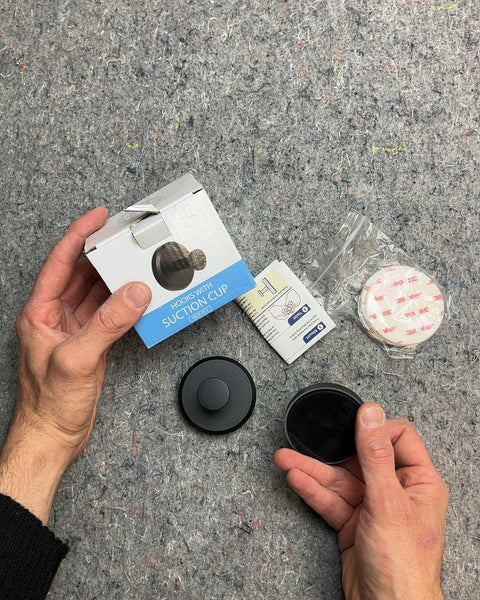 Two Hooks with Suction Cups