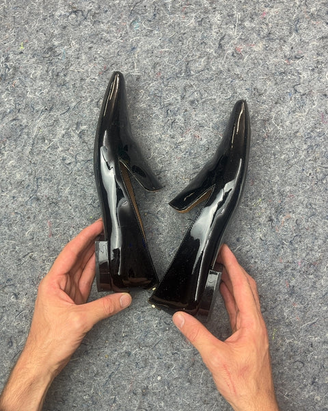 Calvin Klein Elin Pointed Toe Flats, Size US 8.5W or EU 38.5