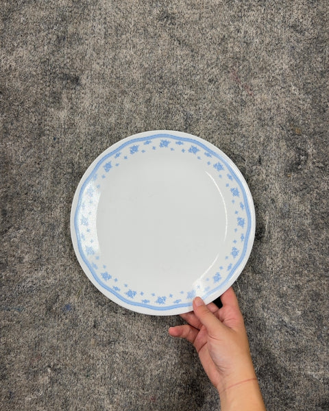Corelle Chip-Resistant Plate With Pretty Blue Floral Border