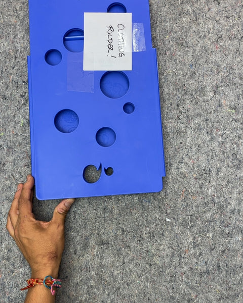 BoxLegend Clothing Folder