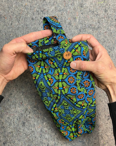 Patterned Fabric Wine Bottle Bag with Wooden Button