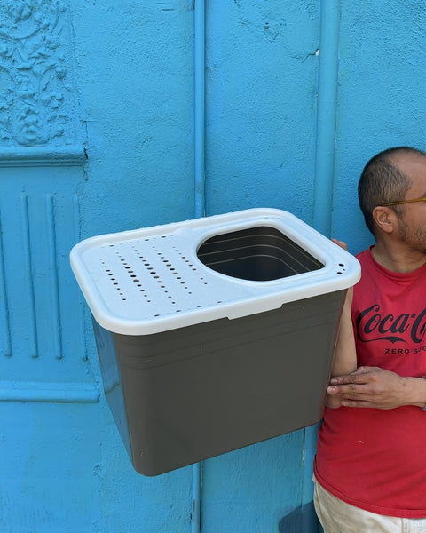 Petmate Top Entry Cat Litter Box, W20xd15xH15"
