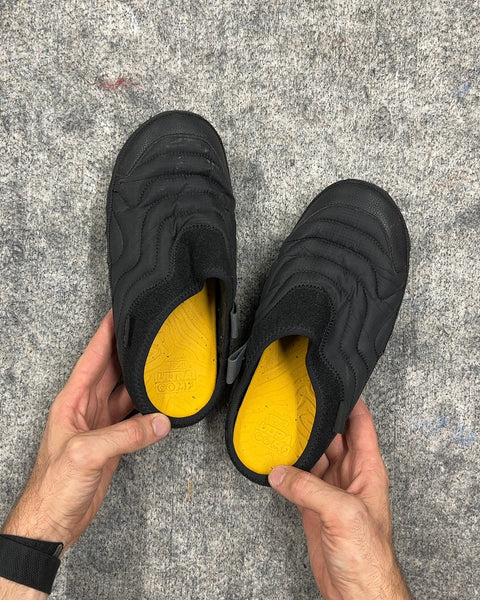 Teva ReEmber Terrain Slip-on, Size US 6M or 7W or EU 36.5
