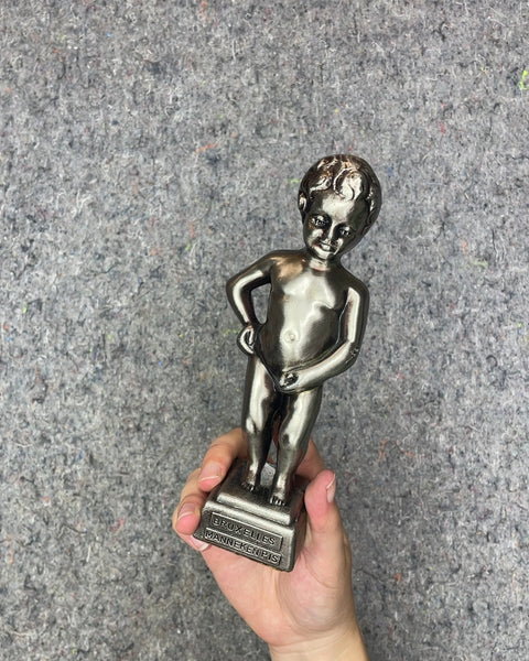 Heavy Metal Bruxelles Manneken Pis Figurine