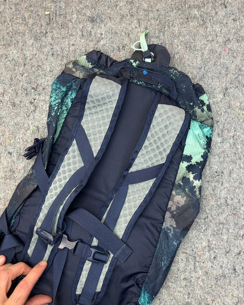 REI Co-op Flash 18 Backpack