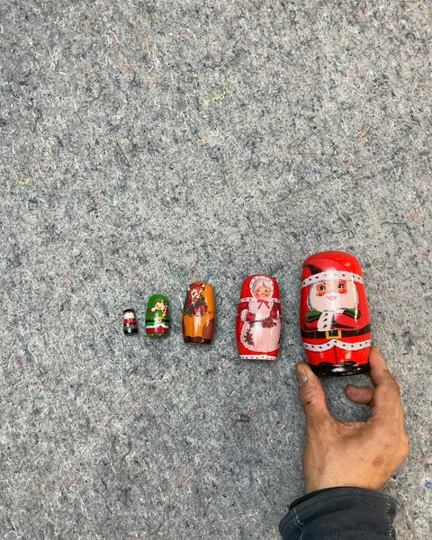 Matryoshka Nesting Dolls, Santa Theme, 5 Piece
