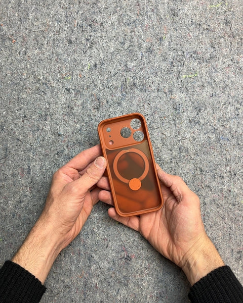TORRAS Ostand Q3 Air case designed for the iPhone 17 Pro Max
