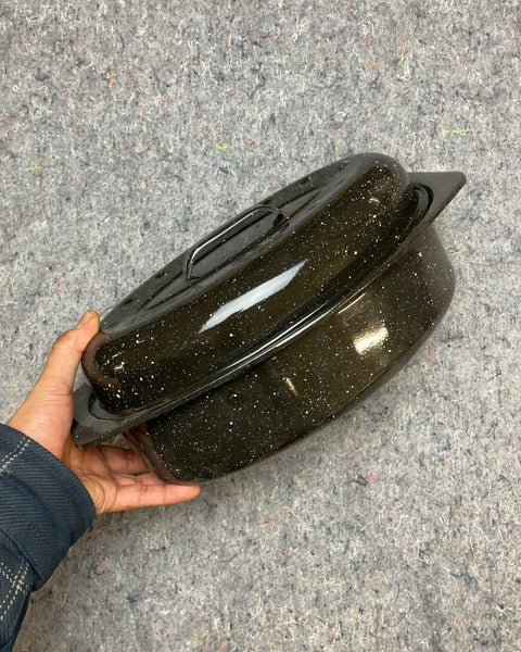 Roaster Pan Fit for 2 Cornish Hens