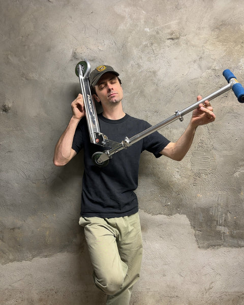 Razor Folding Aluminum Kick Scooter with Carry Bag