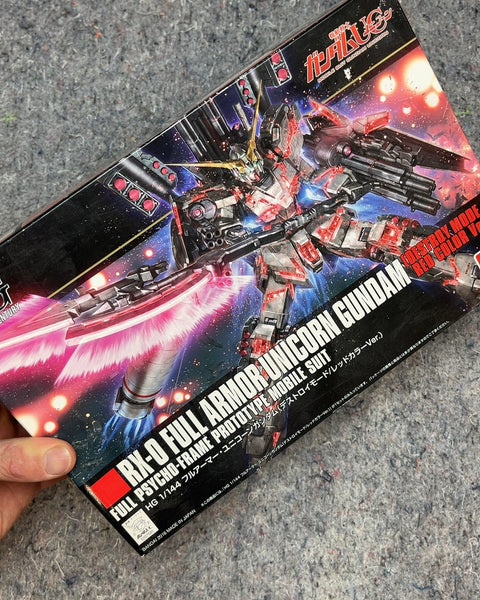 RX-0 Full Armor Unicorn Gundam Model Kit
