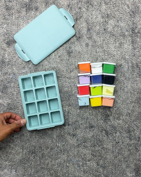 Silicone Tray of Paints