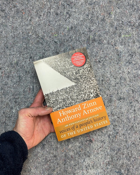 Voices of a People's History of the United States by Howard Zinn Arnove