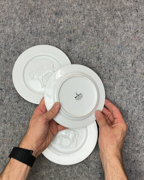 Set of 3 White Embossed Animal Dessert Plates