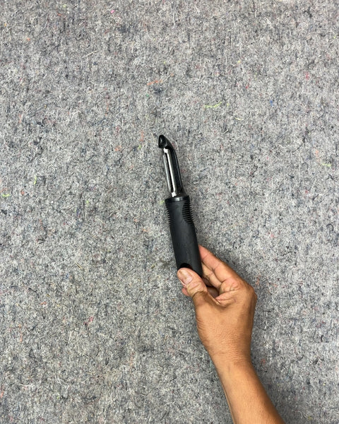 OXO Vegetable Peeler