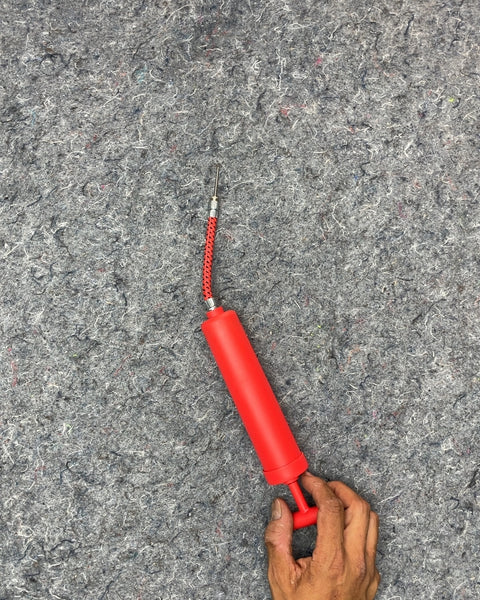 Red Ball Pump with Needle