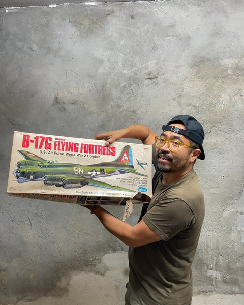 Boeing B-17G Flying Fortress Model Kit