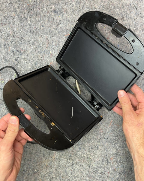 Aigostar Black Sandwich Maker