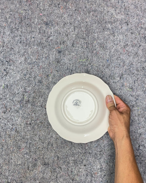 Homer Laughlin Scalloped Bowl