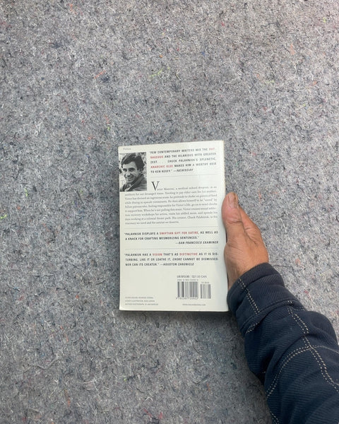 Choke by Chuck Palahniuk