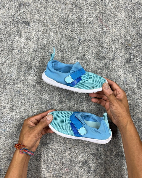Cat & Jack Slip-On Water Shoe, Sz Kids 11