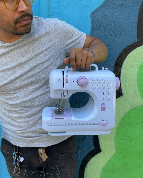 Mini Portable Sewing Machine