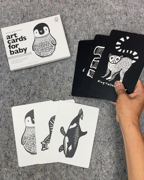 Wee Gallery Art Cards for Baby, Black & White Collection