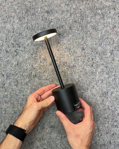 Black Wireless Table Lamp
