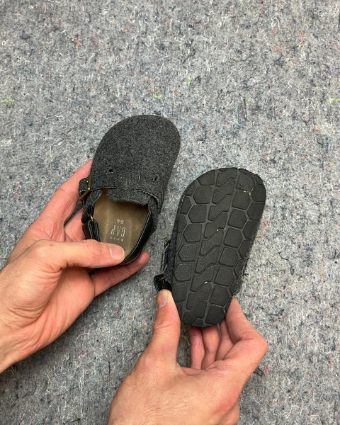 Gap Toddler Shoes, Size US 5-6