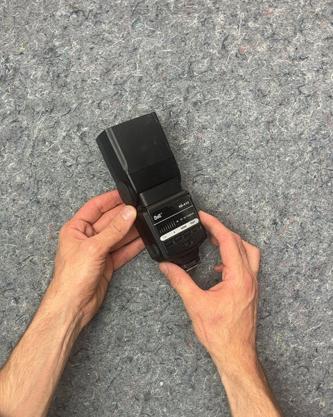 Bolt VD-410 Manual Flash