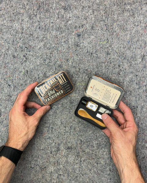 Two Lil' Cocktail Kits To Make Old Fashioned