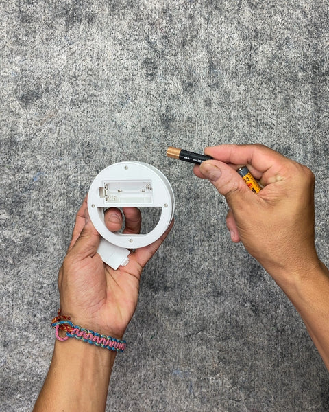TikTok Clip-On Ring Light, AAA Battery