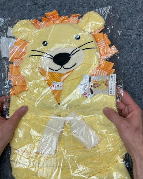 Baby Aspen Lion Hooded Bath Towel