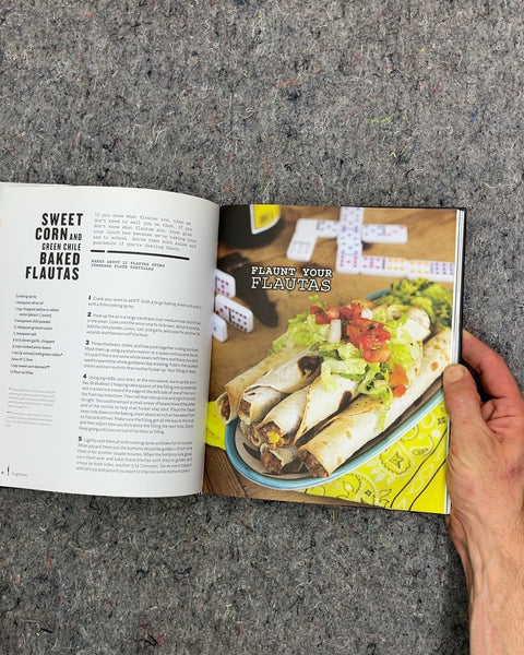 Thug Kitchen: Eat Like You Give a F*ck Cookbook