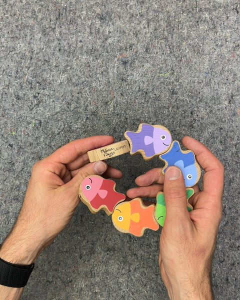 Melissa & Doug First Play Friendly Fish Wooden Grasping Toy