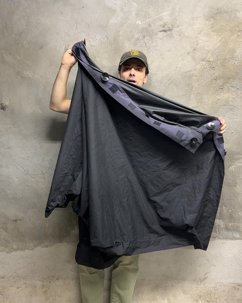 Amazon Basics Portable Blackout Curtain Shade with Suction Cups, 78x51"