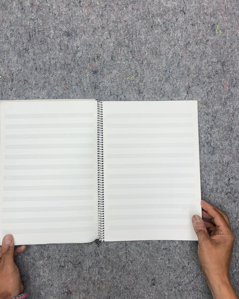 Musikhefte Blank-ish Music Notebook